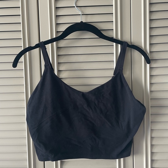 Athleta Elation V Neck Crop for D & DD - Picture 3 of 4